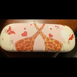 Eyeglasses / Sunglasses Case / New